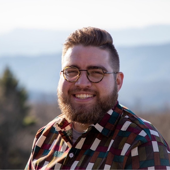 Meet your Posher, Matthew - Picture 1 of 1